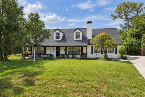 House in Deltona, Florida 3 bedrooms, 178.37 sq.m. № 2350123