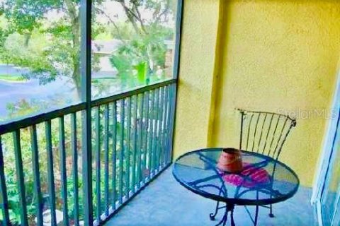 Copropriété à louer à Tampa, Floride: 1 chambre, 90.67 m2 № 2425954 - photo 12