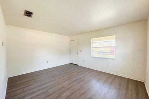 Apartment in Lakeland, Florida 2 bedrooms, 91.51 sq.m. № 2218961 - photo 3