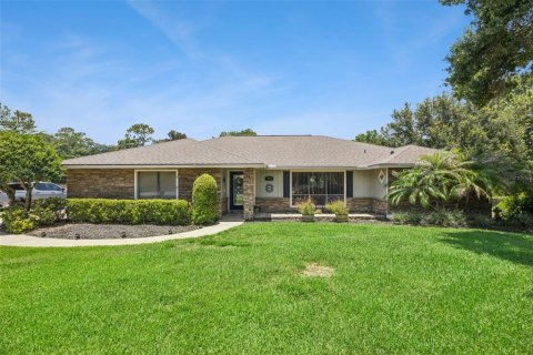 House in Lake Mary, Florida 4 bedrooms, 202.99 sq.m. № 2200639