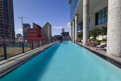 Hôtel, hôtellerie à vendre à Miami, Floride: 1 chambre, 31.68 m2 № 1937662 - photo 2