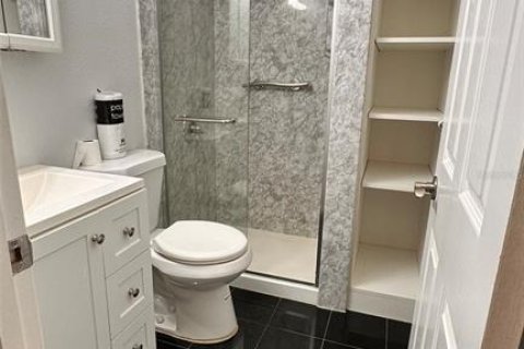 Condo in Clearwater, Florida, 2 bedrooms № 2108160 - photo 17