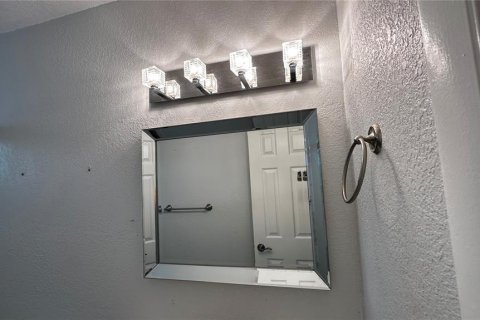 Condo in Clearwater, Florida, 2 bedrooms № 2108160 - photo 26