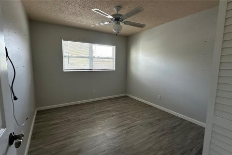 Condo in Clearwater, Florida, 2 bedrooms № 2108160 - photo 22