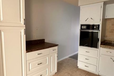 Condo in Clearwater, Florida, 2 bedrooms № 2108160 - photo 14