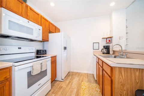Condominio en alquiler en Kissimmee, Florida, 3 dormitorios, 120.4 m2 № 1817242 - foto 11