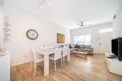 Condominio en alquiler en Kissimmee, Florida, 3 dormitorios, 120.4 m2 № 1817242 - foto 7