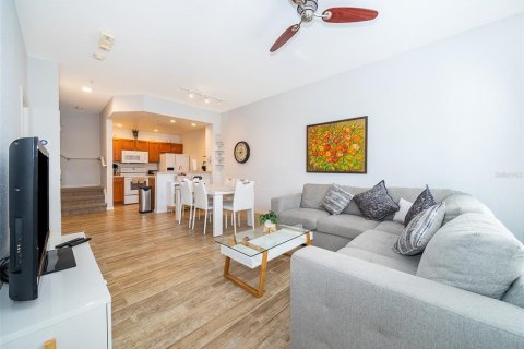 Condominio en alquiler en Kissimmee, Florida, 3 dormitorios, 120.4 m2 № 1817242 - foto 5