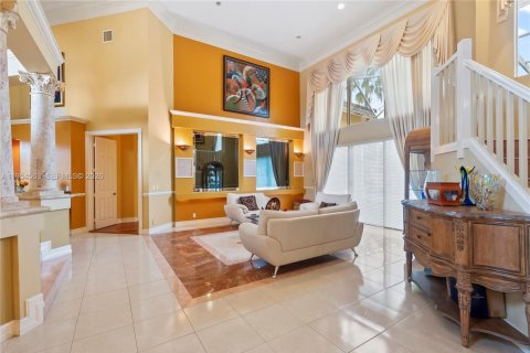 Casa en venta en Pembroke Pines, Florida, 4 dormitorios, 503.9 m2 № 2008378 - foto 7