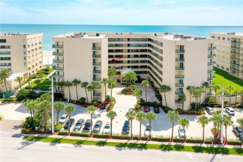 Condo in Ponce Inlet, Florida, 2 bedrooms  № 1371173 - photo 1