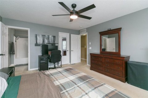 Touwnhouse à vendre à Tampa, Floride: 3 chambres, 163.88 m2 № 2102200 - photo 21