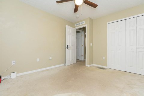 Touwnhouse à vendre à Tampa, Floride: 3 chambres, 163.88 m2 № 2102200 - photo 28
