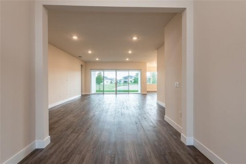 House in Wesley Chapel, Florida 4 bedrooms, 231.98 sq.m. № 1788176 - photo 14
