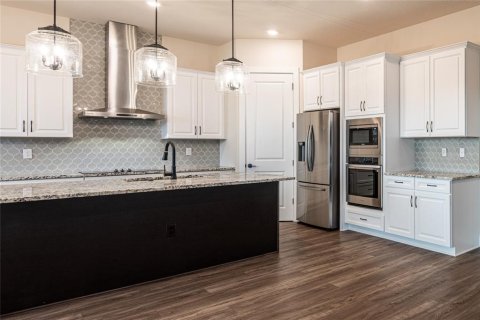 House in Wesley Chapel, Florida 4 bedrooms, 231.98 sq.m. № 1788176 - photo 19