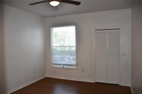 Apartment in Orlando, Florida 4 bedrooms, 121.98 sq.m. № 2383320 - photo 13
