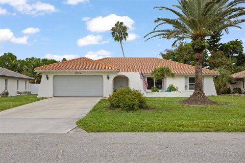 Villa ou maison à vendre à Bonita Springs, Floride: 3 chambres, 162.76 m2 № 1909044 - photo 1