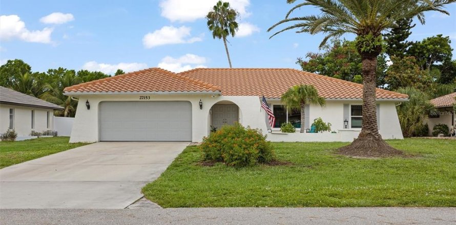 Villa ou maison à Bonita Springs, Floride 3 chambres, 162.76 m2 № 1909044