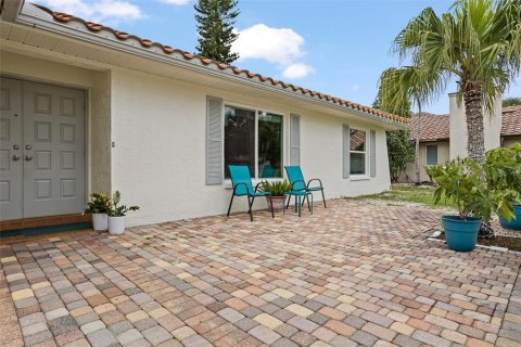 Villa ou maison à vendre à Bonita Springs, Floride: 3 chambres, 162.76 m2 № 1909044 - photo 5
