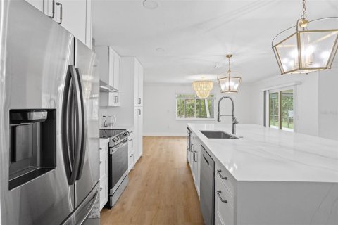 Villa ou maison à vendre à Bonita Springs, Floride: 3 chambres, 162.76 m2 № 1909044 - photo 13