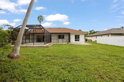 Villa ou maison à vendre à Bonita Springs, Floride: 3 chambres, 162.76 m2 № 1909044 - photo 8