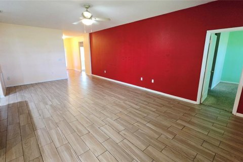 Casa en alquiler en Kissimmee, Florida, 3 dormitorios, 151.8 m2 № 1912287 - foto 8