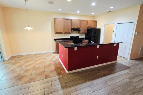 Casa en alquiler en Kissimmee, Florida, 3 dormitorios, 151.8 m2 № 1912287 - foto 5