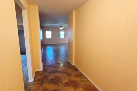 Casa en alquiler en Kissimmee, Florida, 3 dormitorios, 151.8 m2 № 1912287 - foto 3