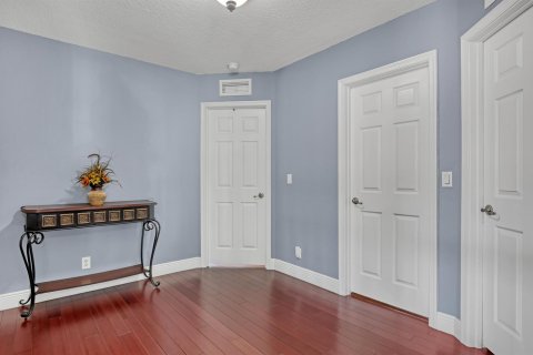 Casa en venta en West Palm Beach, Florida, 5 dormitorios, 252.04 m2 № 2434135 - foto 21