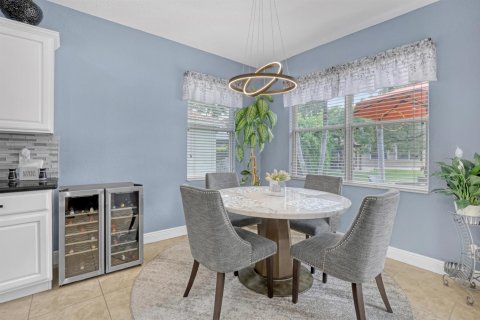 Casa en venta en West Palm Beach, Florida, 5 dormitorios, 252.04 m2 № 2434135 - foto 13