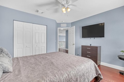 Casa en venta en West Palm Beach, Florida, 5 dormitorios, 252.04 m2 № 2434135 - foto 29