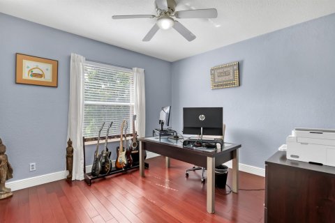 Casa en venta en West Palm Beach, Florida, 5 dormitorios, 252.04 m2 № 2434135 - foto 30