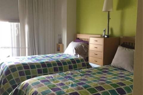 Купить кондоминиум в Майами, Флорида 2 спальни, 143.07м2, № 1703486 - фото 16