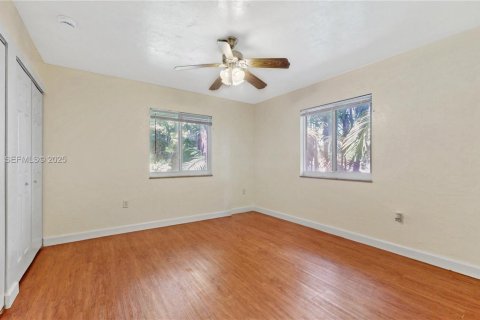 Снять в аренду таунхаус в Пальметто-Бей, Флорида 3 спальни, 210.14м2, № 1987172 - фото 19