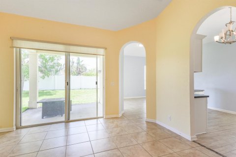 Casa en venta en St. Lucie, Florida, 3 dormitorios, 140.56 m2 № 2087925 - foto 11