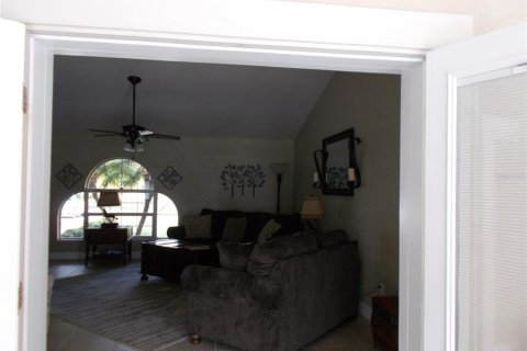 House in North Port, Florida 3 bedrooms, 202.62 sq.m. № 2215059 - photo 19