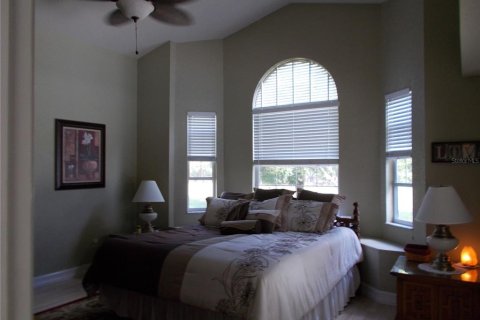 House in North Port, Florida 3 bedrooms, 202.62 sq.m. № 2215059 - photo 7