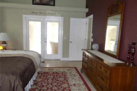 House in North Port, Florida 3 bedrooms, 202.62 sq.m. № 2215059 - photo 14