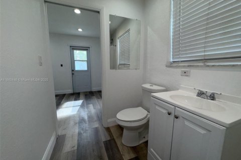 Casa en venta en Fort Lauderdale, Florida, 3 dormitorios, 136.57 m2 № 1828670 - foto 20