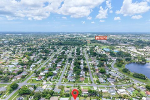 Casa en venta en Royal Palm Beach, Florida, 3 dormitorios, 107.58 m2 № 2180812 - foto 28