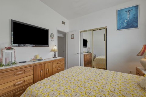 Casa en venta en Royal Palm Beach, Florida, 3 dormitorios, 107.58 m2 № 2180812 - foto 24