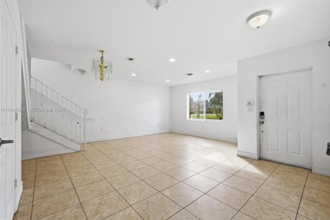 Adosado en venta en Fort Lauderdale, Florida, 2 dormitorios, 116.13 m2 № 2006301 - foto 3