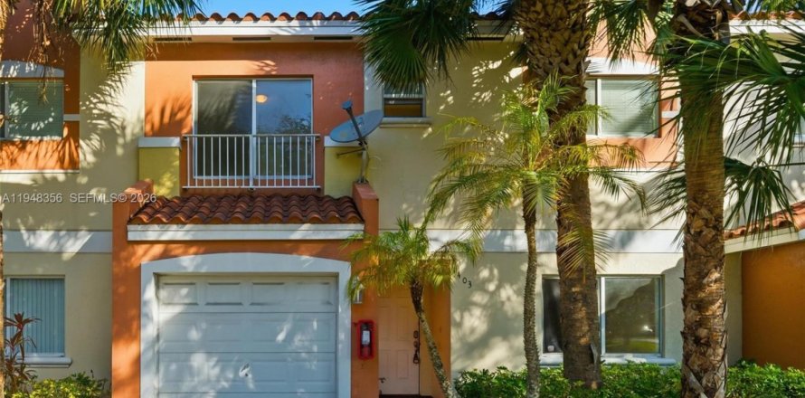 Adosado en Fort Lauderdale, Florida 2 dormitorios, 116.13 m2 № 2006301