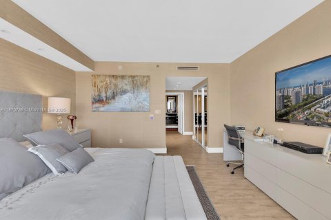 Condominio en venta en Aventura, Florida, 2 dormitorios, 162.58 m2 № 1979596 - foto 20