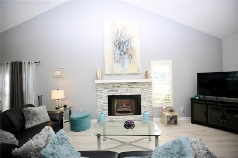 Condominio en venta en Palm Harbor, Florida, 2 dormitorios, 114.27 m2 № 2396896 - foto 7