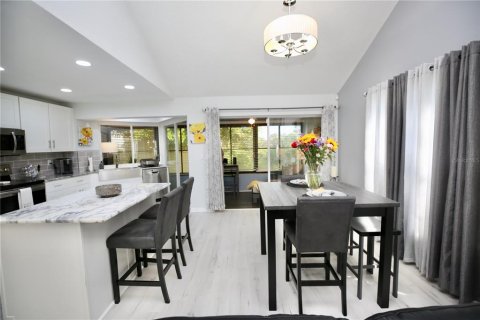Condominio en venta en Palm Harbor, Florida, 2 dormitorios, 114.27 m2 № 2396896 - foto 21