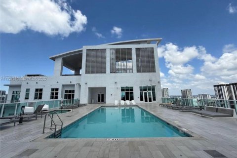 Copropriété à louer à Miami, Floride: 1 chambre, 68.28 m2 № 1976663 - photo 17