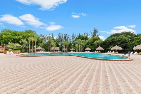 Condominio en venta en Margate, Florida, 1 dormitorio, 66.89 m2 № 2005360 - foto 26