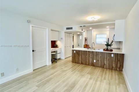 Condominio en venta en Margate, Florida, 1 dormitorio, 66.89 m2 № 2005360 - foto 7