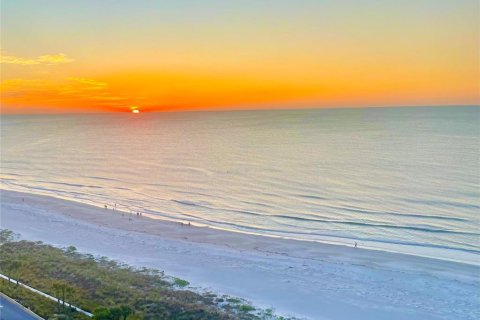Condo in Clearwater, Florida, 3 bedrooms  № 2100479