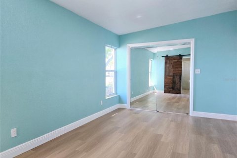 Casa en venta en Saint Petersburg, Florida, 3 dormitorios, 125.98 m2 № 1631996 - foto 12